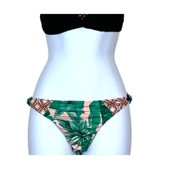 Maaji Pink Tropical Bikini Bottoms SMALL Reversible Solid Floral Cheeky $65 NEW - Picture 1 of 4
